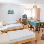 Πανσιόν Landgasthof Doldewirt Bernbeuren